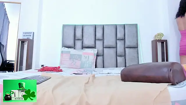 sarahhernandez online show from March 22, 2026, 2:53 pm