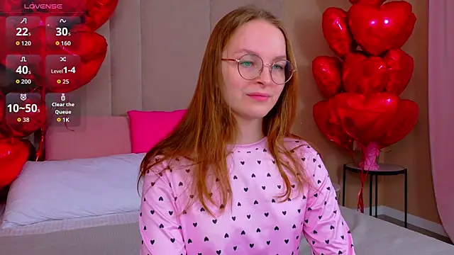 Snapshot of MadisonSmitt chatting on February 10, 2026, 5:11 am MadisonSmitt online show from February 10, 2026, 5:11 am