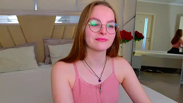 Snapshot of MadisonSmitt chatting on March 23, 2026, 5:11 am MadisonSmitt online show from March 23, 2026, 5:11 am