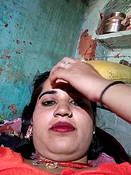 Snapshot of Hot_kamla chatting on April 17, 2026, 6:49 am Hot kamla online show from April 17, 2026, 6:49 am