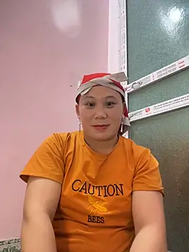 Snapshot of xuan-ha chatting on December 22, 2025, 2:41 am xuan-ha online show from December 22, 2025, 2:41 am