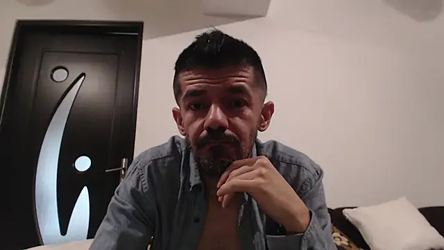 Dale E online show from November 15, 2025, 6:44 am