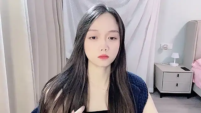 Snapshot of BoiI2u chatting on November 14, 2025, 3:55 pm BoiI2u online show from November 14, 2025, 3:55 pm