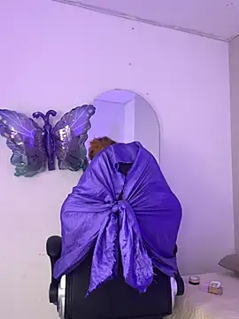 NinaSakura Eup online show from January 13, 2026, 2:33 pm