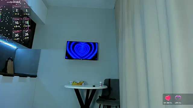 Sakura  frostt online show from November 27, 2025, 2:30 pm