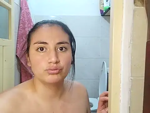 White Queen 1 online show from December 14, 2025, 3:01 am