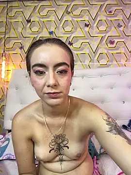 Snapshot of MelanyyJhonson15 chatting on May 25, 2026, 3:34 am MelanyyJhonson15 online show from May 25, 2026, 3:34 am
