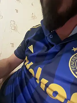 Snapshot of Esoes42 chatting on December 1, 2025, 10:04 pm Esoes42 online show from December 1, 2025, 10:04 pm