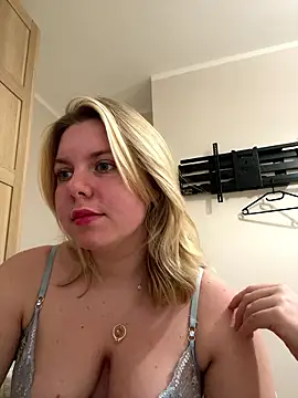 Nallinee online show from January 10, 2026, 4:42 pm