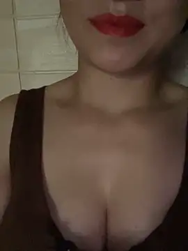 Snapshot of Diana-sexyy chatting on May 11, 2026, 6:30 am Diana-sexyy online show from May 11, 2026, 6:30 am