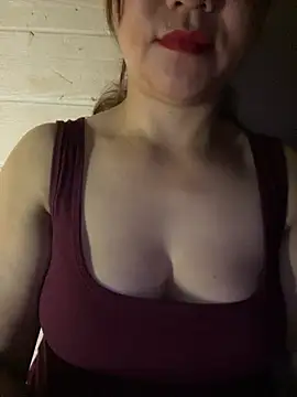 Snapshot of Diana-sexyy chatting on May 31, 2026, 9:27 pm Diana-sexyy online show from May 31, 2026, 9:27 pm