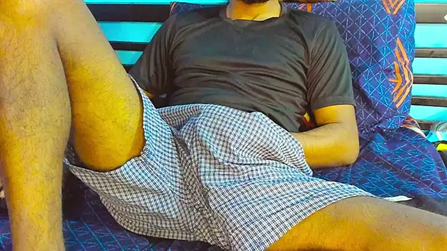 Snapshot of Suck_my_fuckin_dick_bitch chatting on February 15, 2025, 9:04 pm Suck my fuckin dick bitch online show from February 15, 2025, 9:04 pm