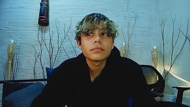 nathan bell online show from November 16, 2025, 4:07 am