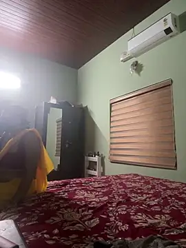 naughty squard online show from November 13, 2025, 5:12 pm