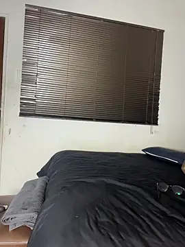 Snapshot of Boytoy_BigD chatting on February 21, 2026, 4:19 pm Boytoy BigD online show from February 21, 2026, 4:19 pm