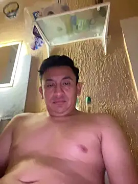 manrrique4567 online show from April 14, 2026, 4:29 am