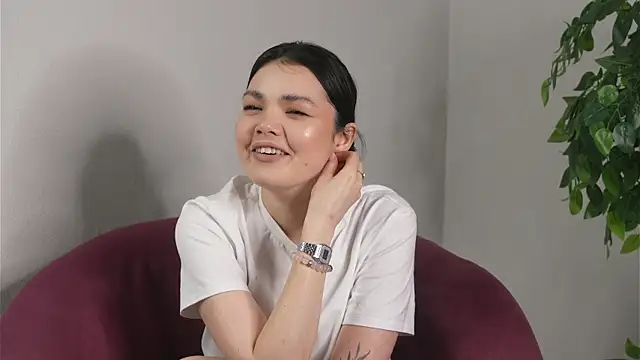 DetraAyala online show from November 15, 2025, 12:13 pm