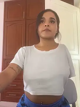 Tatiana-Jaaramillo online show from March 9, 2026, 3:49 pm