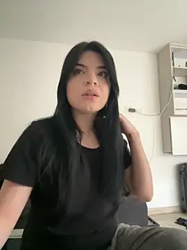 Snapshot of Deva_11 chatting on November 13, 2025, 7:57 pm Deva 11 online show from November 13, 2025, 7:57 pm