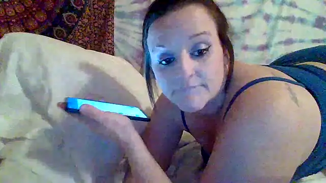 Snapshot of LexieLanierxo chatting on November 15, 2025, 8:11 am LexieLanierxo online show from November 15, 2025, 8:11 am