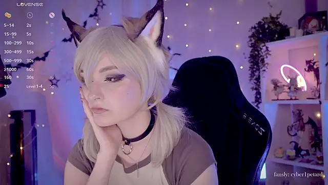 vronnier online show from November 26, 2025, 2:07 pm