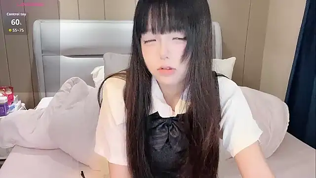 Victoria-6688- online show from November 15, 2025, 2:46 pm