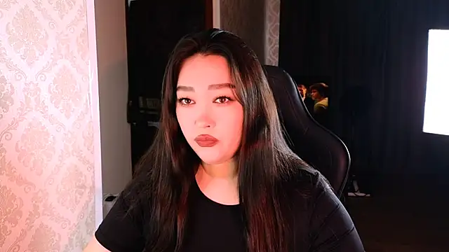 Emma Uilson online show from November 20, 2025, 9:20 am