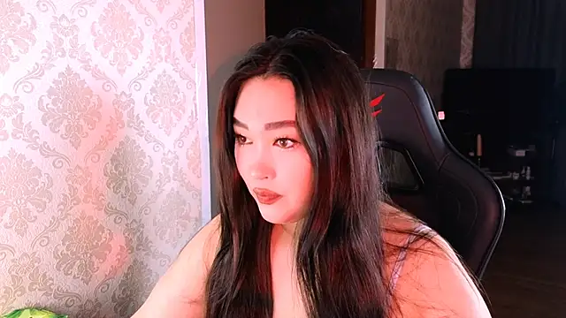 Emma Uilson online show from December 14, 2025, 1:22 am