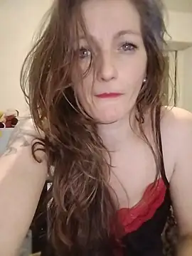 Snapshot of CrazyMaya39 chatting on May 14, 2026, 10:05 pm CrazyMaya39 online show from May 14, 2026, 10:05 pm
