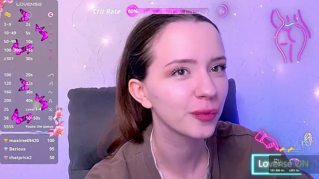BellaVelure6767 online show from May 15, 2026, 11:12 pm
