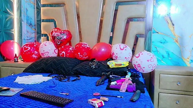 Snapshot of lunabustygirl chatting on February 13, 2026, 8:16 pm lunabustygirl online show from February 13, 2026, 8:16 pm