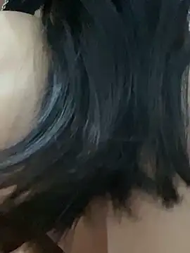 pitty mymi online show from November 19, 2025, 1:49 am