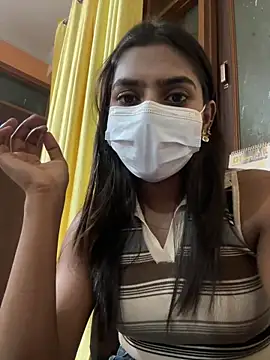 Snapshot of sexyayeshadesi chatting on February 17, 2026, 6:03 pm sexyayeshadesi online show from February 17, 2026, 6:03 pm