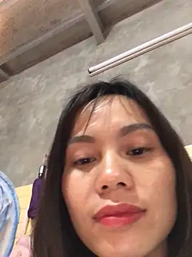 Trangbabylove online show from March 23, 2026, 5:33 am