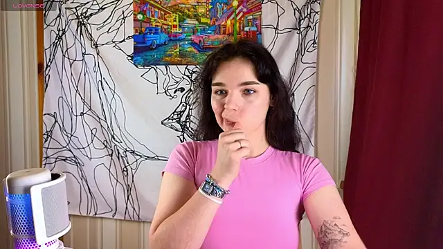  EricaWinterr  online show from May 20, 2026, 5:35 am