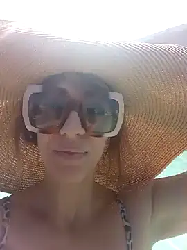 cleopatravodos online show from July 5, 2026, 1:29 pm