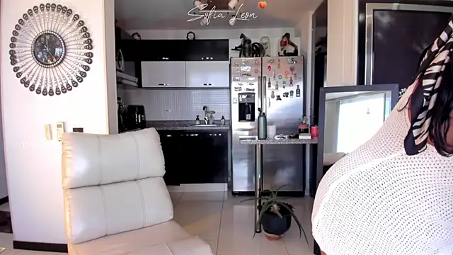 sofiasexhot online show from April 12, 2026, 2:00 pm