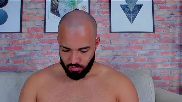 Chris Varden online show from March 17, 2026, 7:39 pm