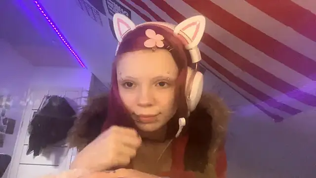 Storma Webber online show from November 16, 2025, 12:11 pm