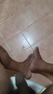 dubaimallu69 online show from November 15, 2025, 7:54 pm