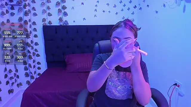 Anna valerious7 online show from November 24, 2025, 9:25 pm