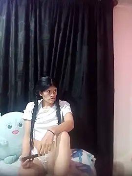 Snapshot of vane__ chatting on November 27, 2025, 12:56 am vane online show from November 27, 2025, 12:56 am