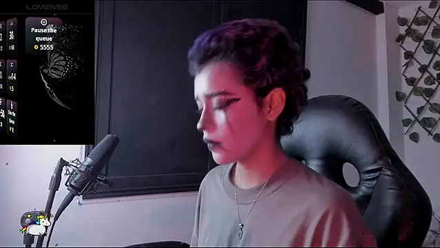 Anny Kiitty online show from February 17, 2026, 4:20 am