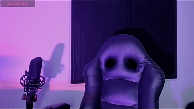 Anny Kiitty online show from March 14, 2026, 3:45 am