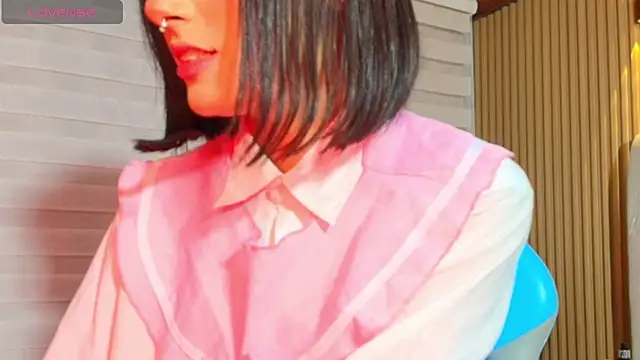Milu carbajal x online show from July 20, 2026, 2:48 am