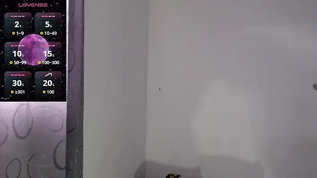 Amoneth Xx online show from December 17, 2025, 8:15 pm