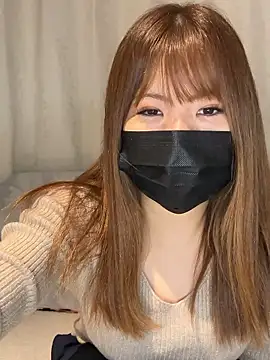 Snapshot of Rino_4869 chatting on December 4, 2025, 3:32 pm Rino 4869 online show from December 4, 2025, 3:32 pm