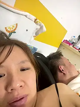 Snapshot of yiyi0316 chatting on November 29, 2025, 6:33 pm yiyi0316 online show from November 29, 2025, 6:33 pm