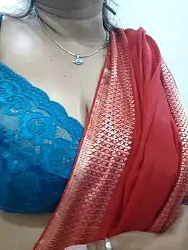 Cute-richa1 online show from March 15, 2026, 1:39 pm