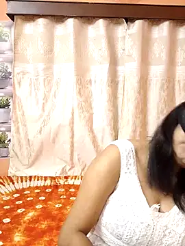 Snapshot of Cute-richa1 chatting on May 9, 2026, 3:06 pm Cute-richa1 online show from May 9, 2026, 3:06 pm